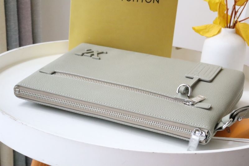 Louis Vuitton Clutch Bags